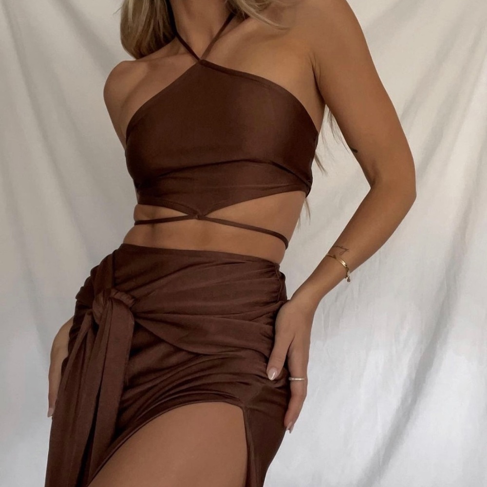 ShopLunaB Salsa Lessons Set - Brown